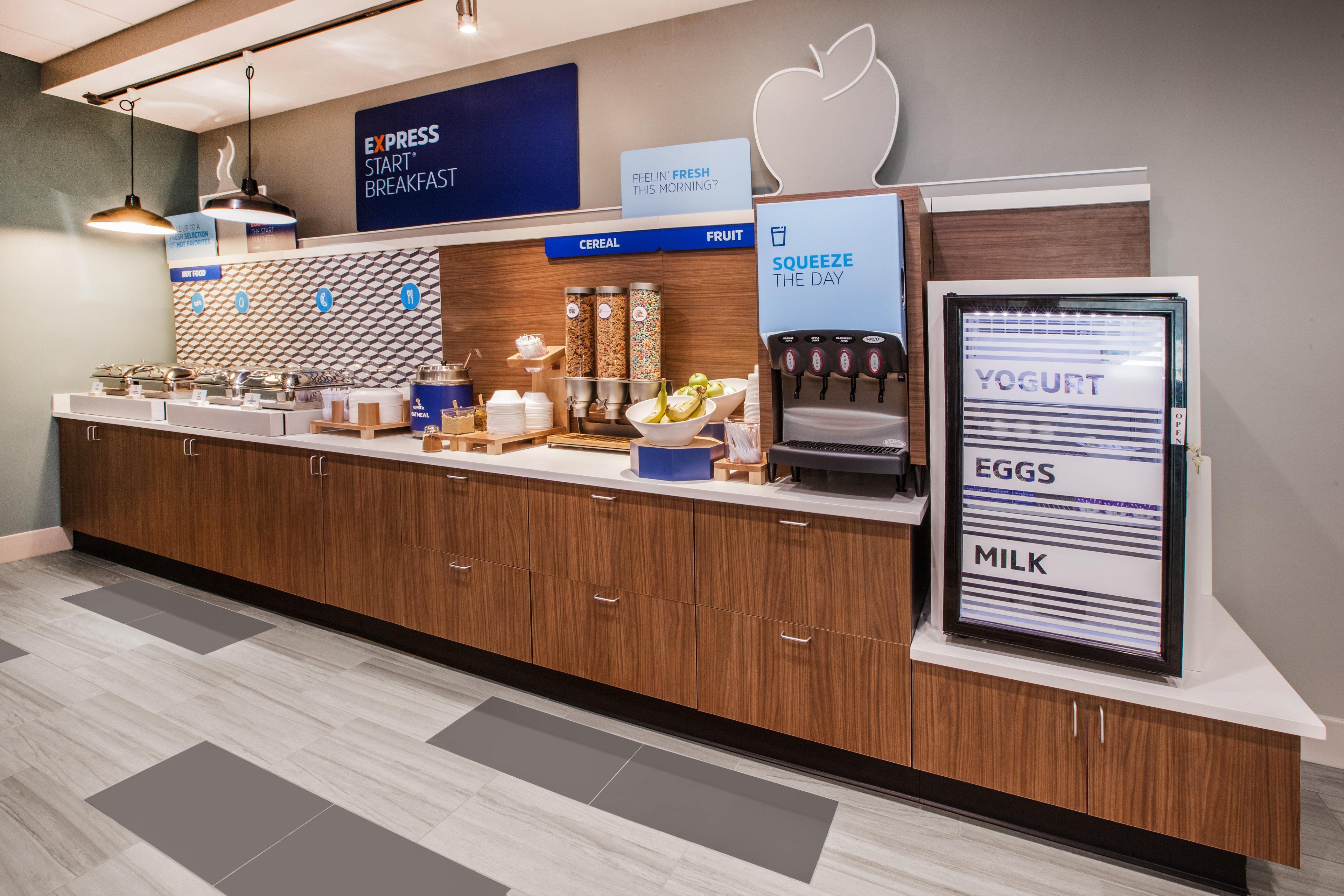 Holiday Inn Express & Suites - Cedar Springs - Grand Rapids N By Ihg Dış mekan fotoğraf