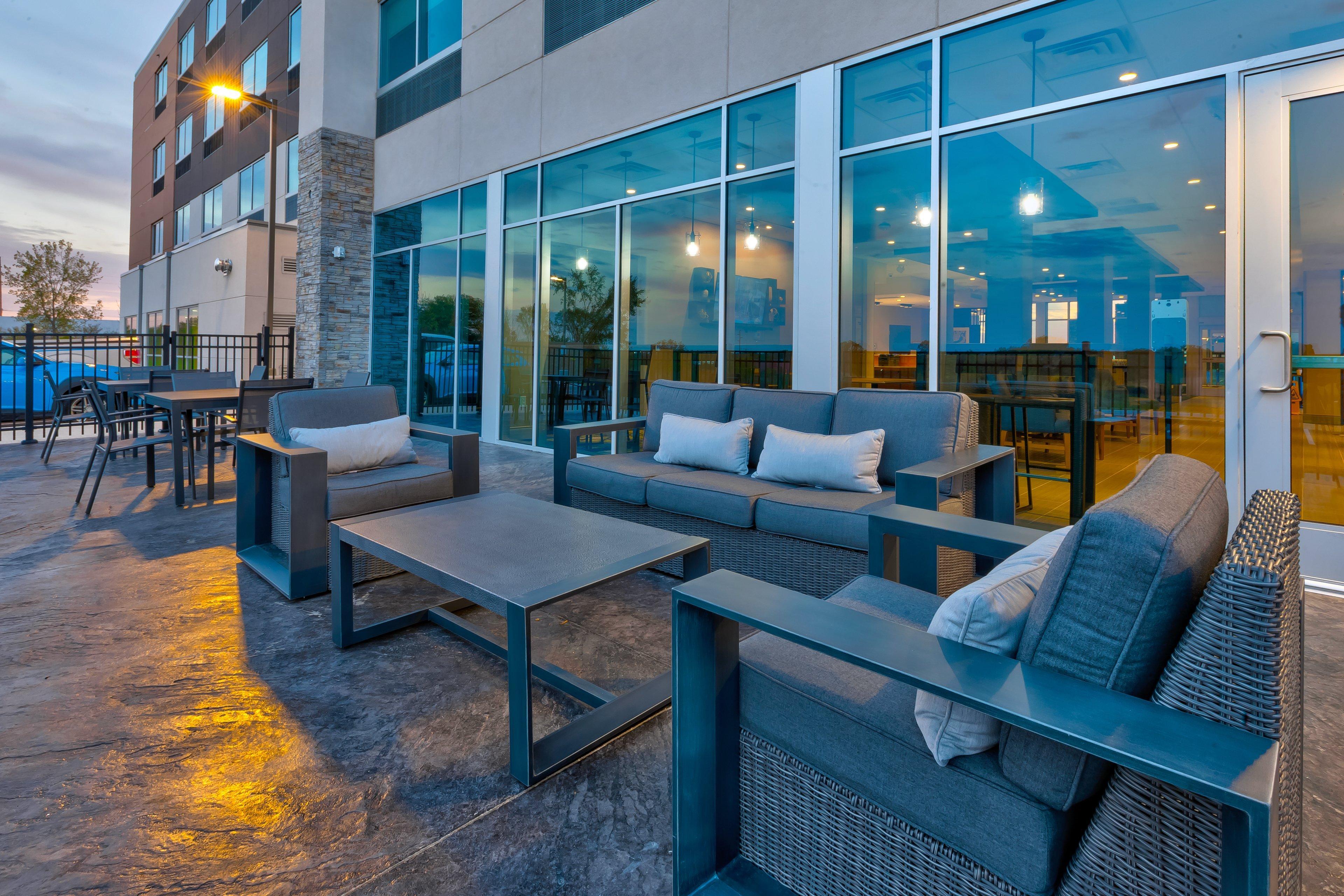 Holiday Inn Express & Suites - Cedar Springs - Grand Rapids N By Ihg Dış mekan fotoğraf
