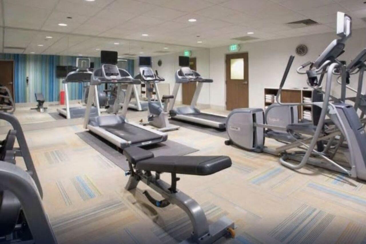 Holiday Inn Express & Suites - Cedar Springs - Grand Rapids N By Ihg Dış mekan fotoğraf