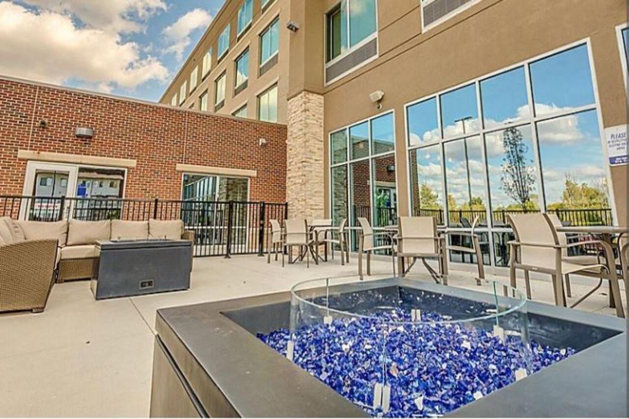Holiday Inn Express & Suites - Cedar Springs - Grand Rapids N By Ihg Dış mekan fotoğraf